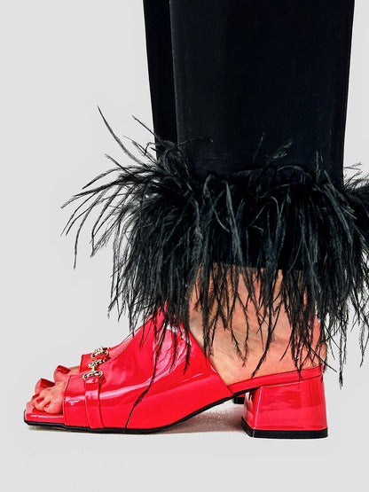 «Гарячі» лаковані сабо