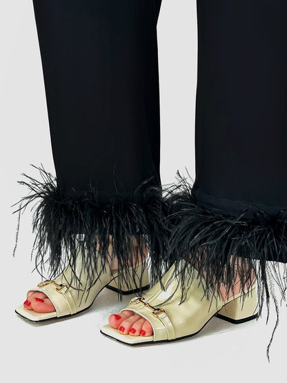 «Гарячі» лаковані сабо