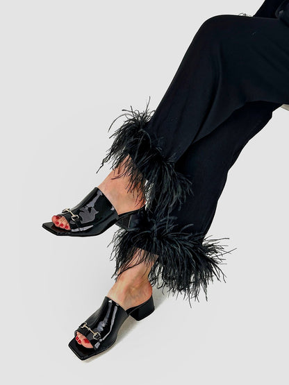 «Гарячі» лаковані сабо