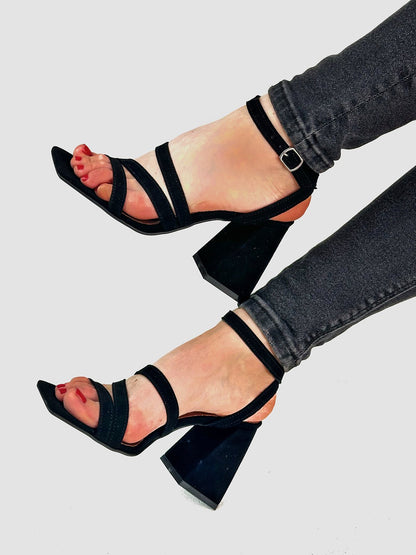 Літні страйп-босоніжки зі 100% замші