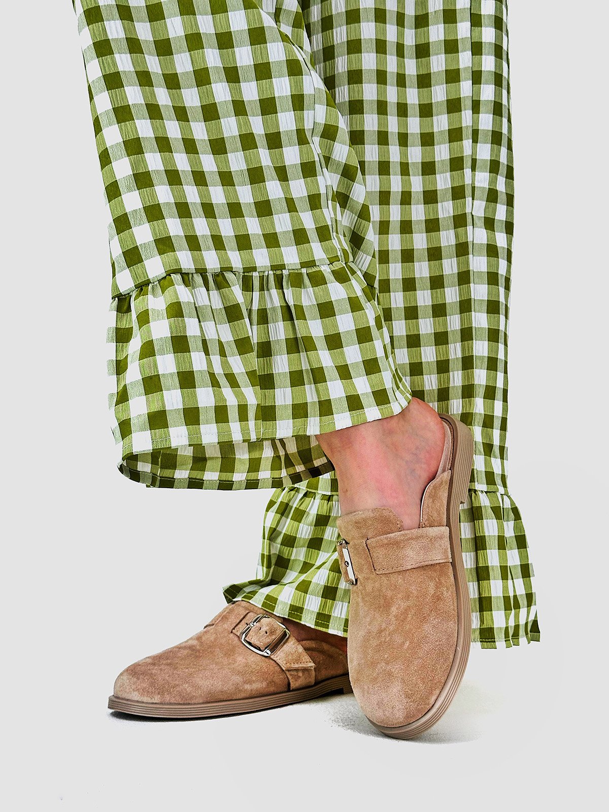 Анатомічні цукеркові мюлі зі 100% замші