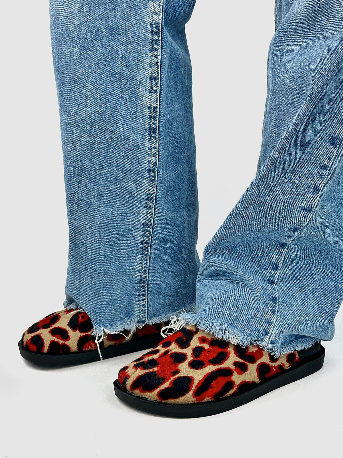 Модні «англійські» клоги