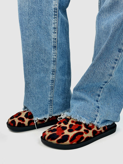 Модні «англійські» клоги