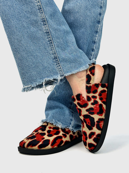 Модні «англійські» клоги