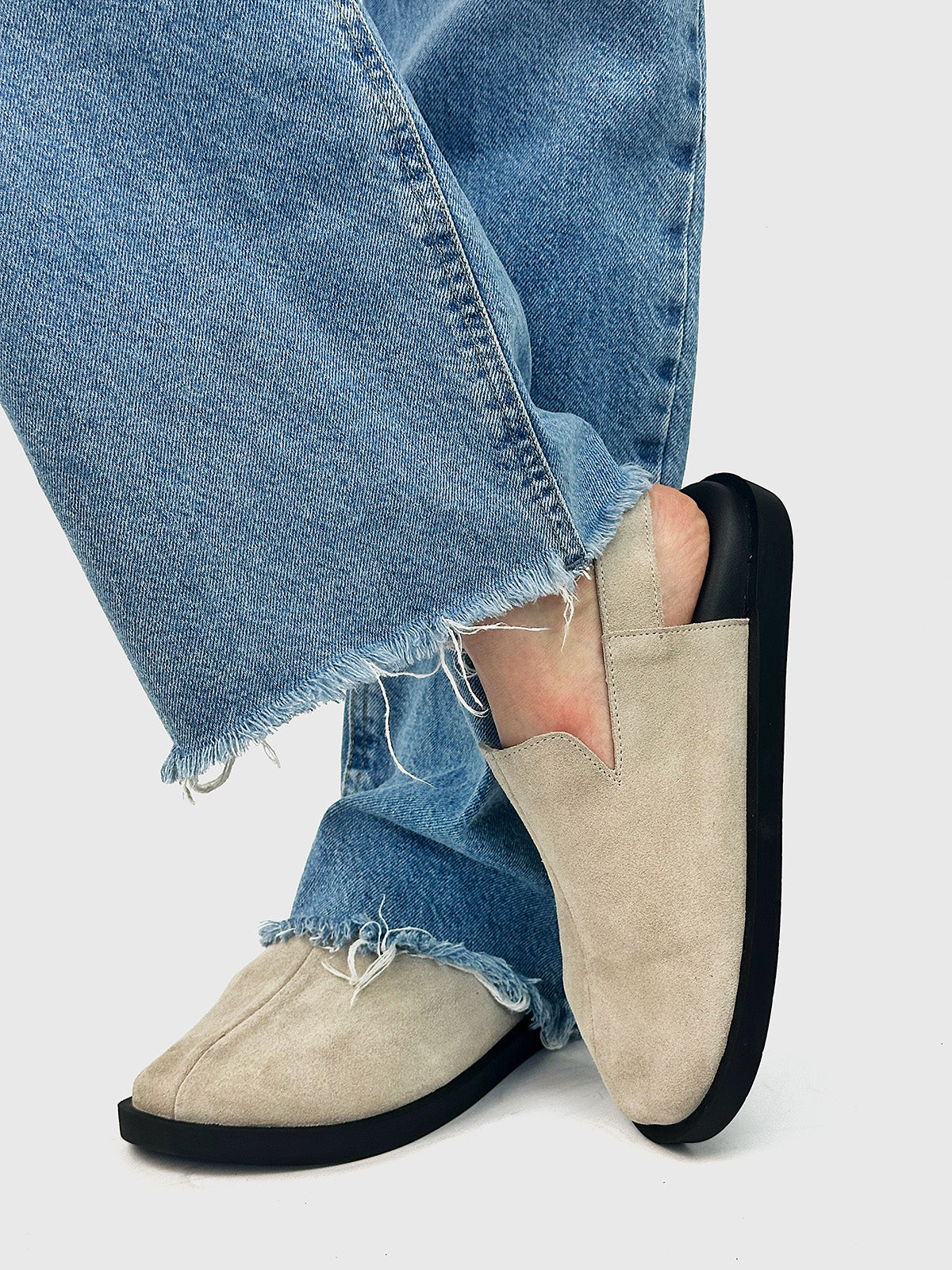 Модні «англійські» клоги