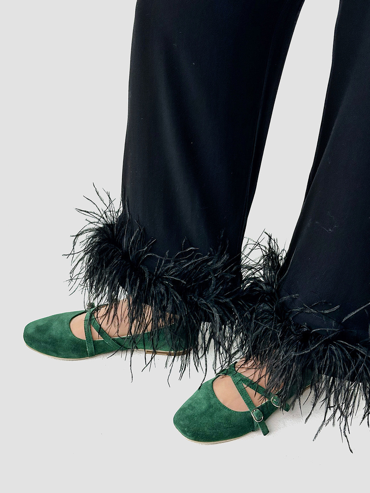 Елегантні балетки-пуанти зі 100% замші