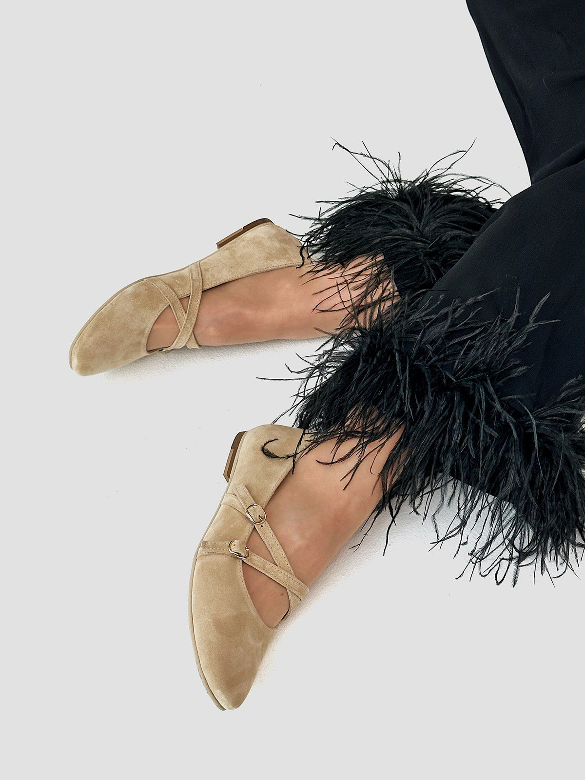 Елегантні балетки-пуанти зі 100% замші