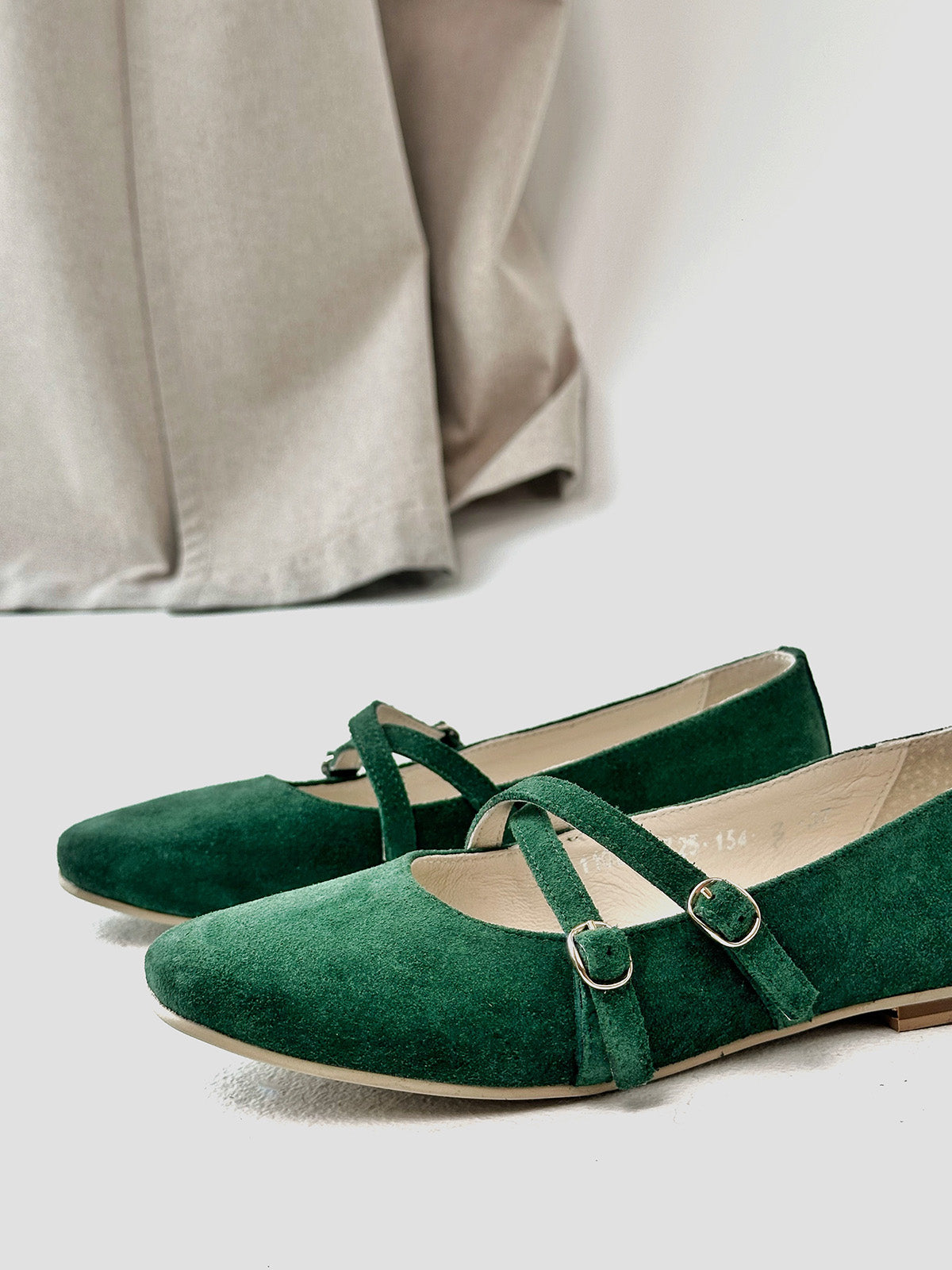 Елегантні балетки-пуанти зі 100% замші