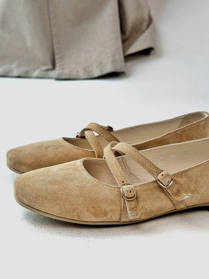 Елегантні балетки-пуанти зі 100% замші