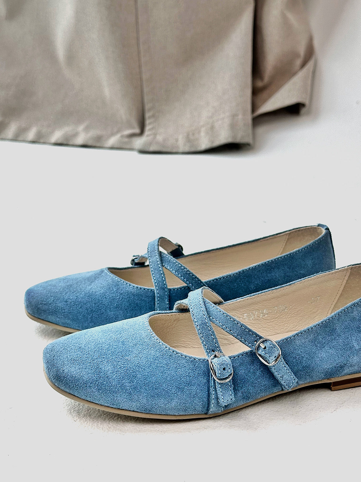 Елегантні балетки-пуанти зі 100% замші