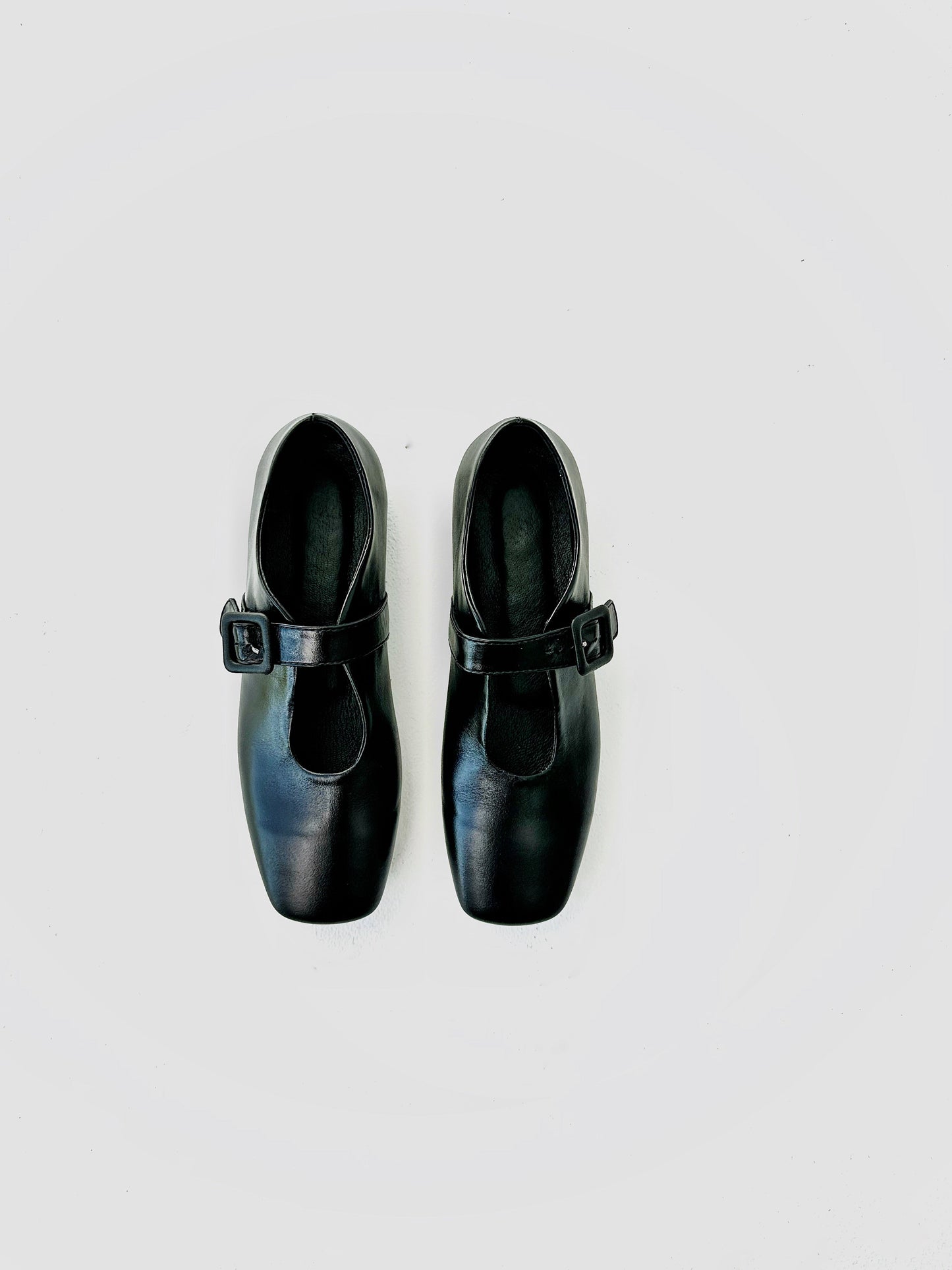 Лакові балетки Мері Джейн